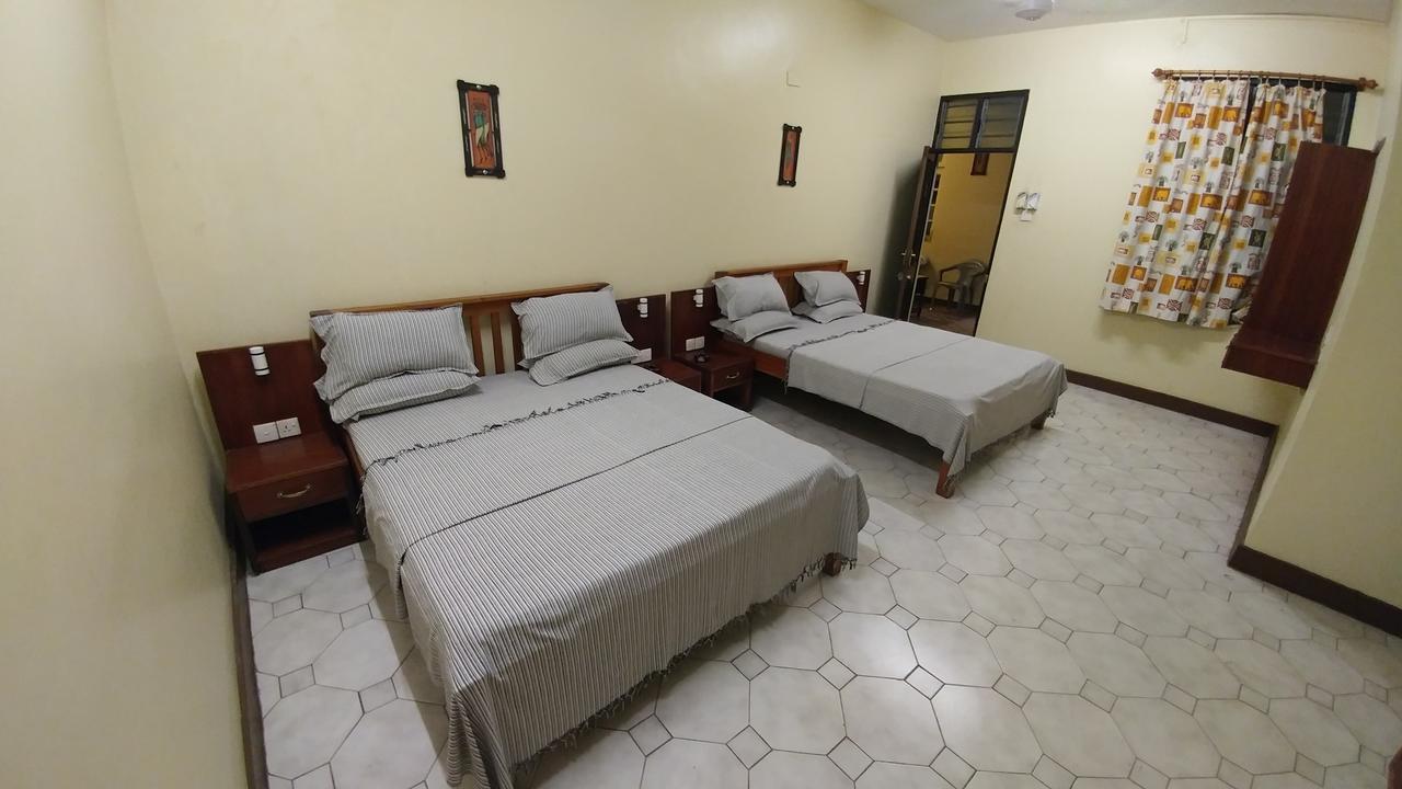 Marigold Guest House Момбаса Екстер'єр фото